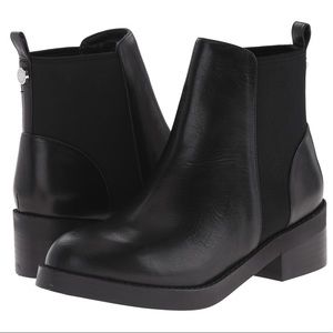 Steve Madden Leather Grroupie Bootie